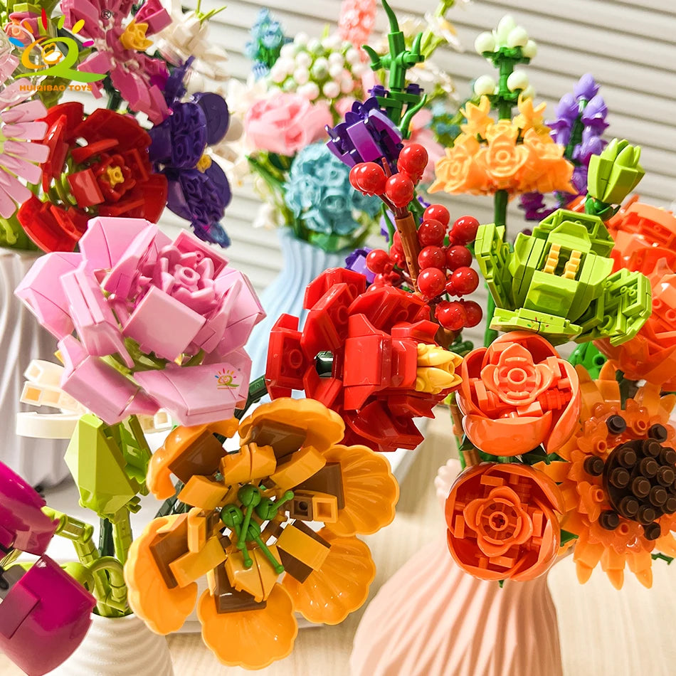 Bouquets de fleurs avec vases